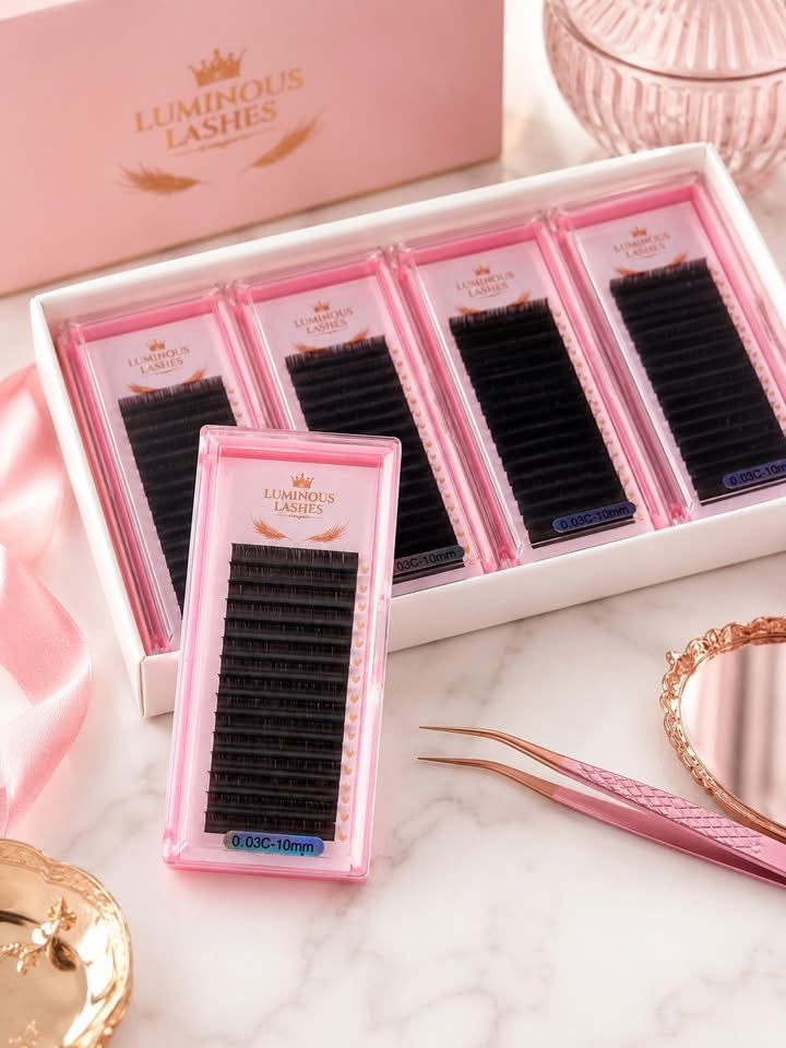 Signature Cashmere Lash Collection - 0.03